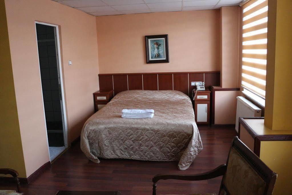 Yeni Hotel Malatya Buitenkant foto
